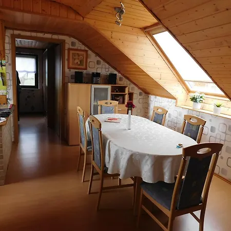 Ferienwohnung Schmitz דירה